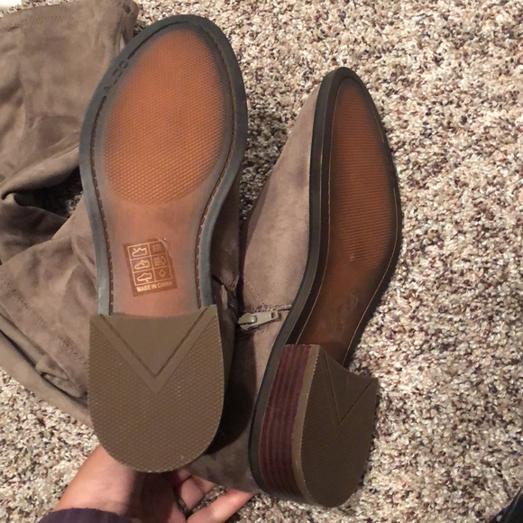 Over the knee Aldo boots - Picture 2 of 5